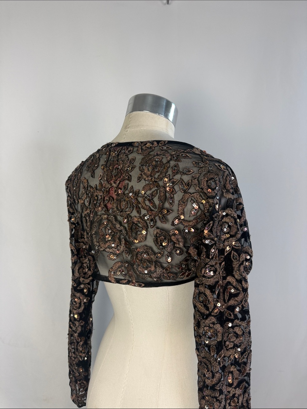 NWT BLUSH BEADED BLACK GOLD LACE CROP JACKET
